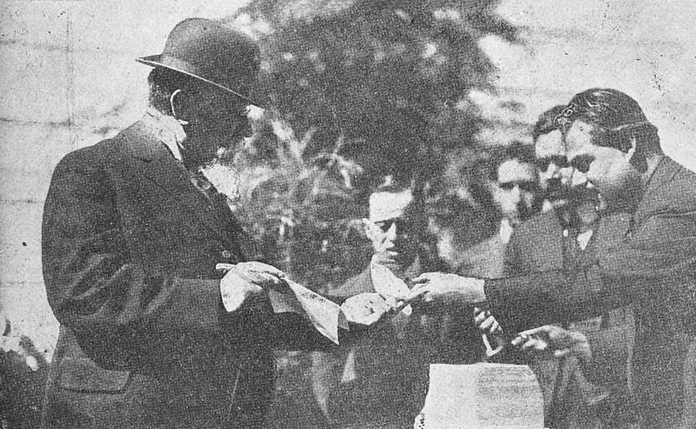 Venustiano Carranza votando por ediles del Ayuntamiento de la Ciudad de México. Foto: Hemeroteca EL UNIVERSAL.