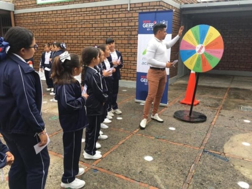 NFL se suma al reto GEPP para activar a niños en escuelas públicas de la CDMX