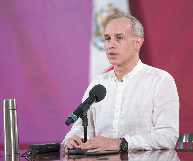 Hugo López–Gatell dijo que replantear el plan para combatir el Covid no significa que la estrategia haya sido fallida. Foto: SERGIO TAPIA. EL UNIVERSAL