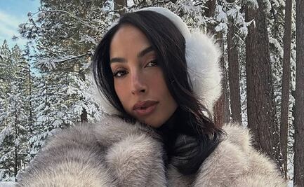 María Chacón deslumbra con bikini de flores, siempre en tendencia