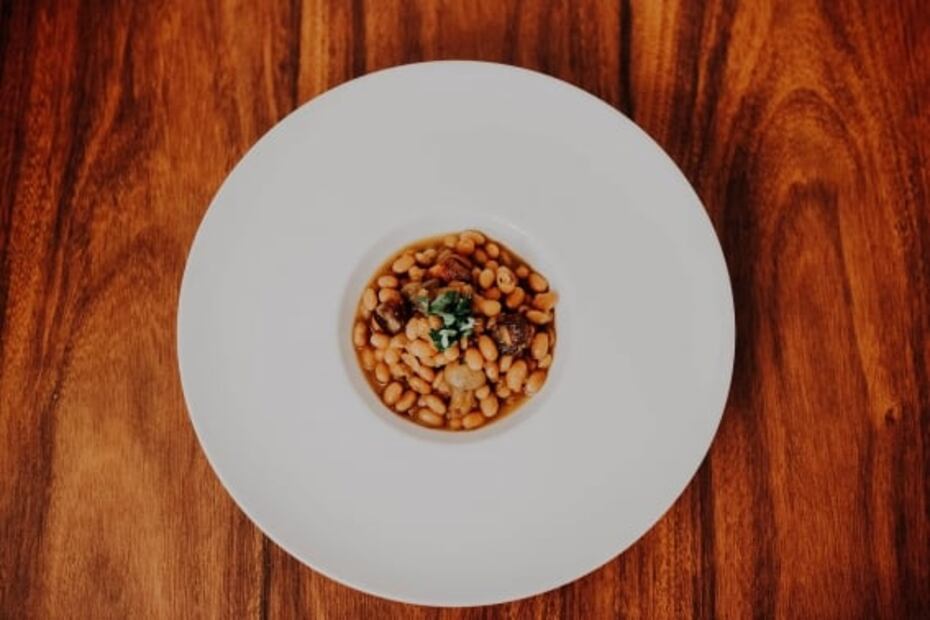 Ahorra gas siguiendo estos consejos al momento de cocinar frijoles