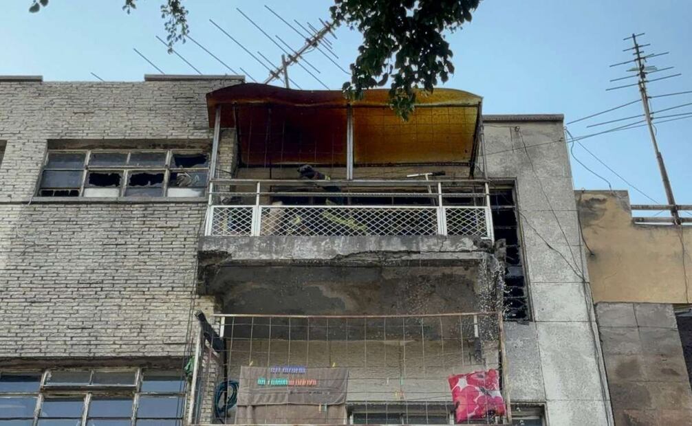 Edificio en el que se reportó el incendio (27/02/2025). Foto: Especial