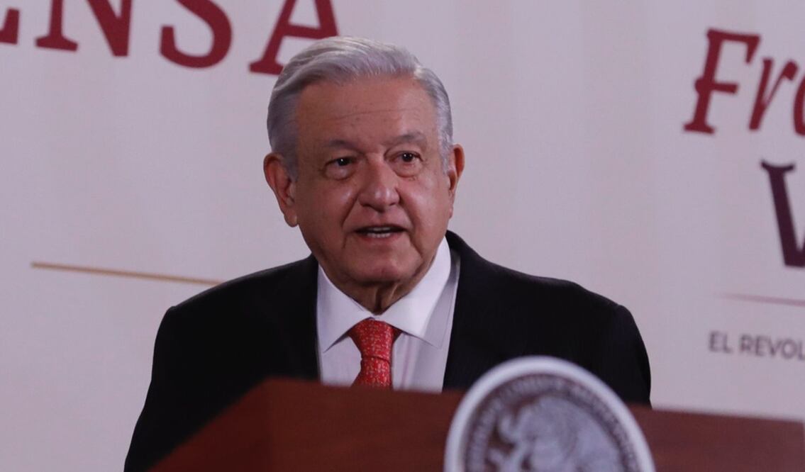 El presidente Andrés Manuel López Obrador propuso que los 15 mil millones de pesos que se busca recortar al Poder Judicial se puedan destinar a becas de estudiantes de familias pobres. Foto: Berenice Fregoso
