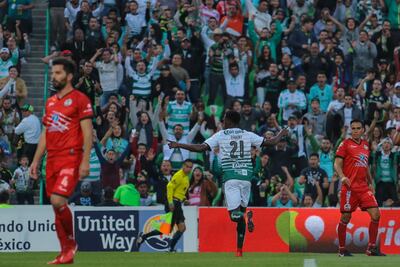 Santos comienza con el pie derecho y derrota a Lobos BUAP