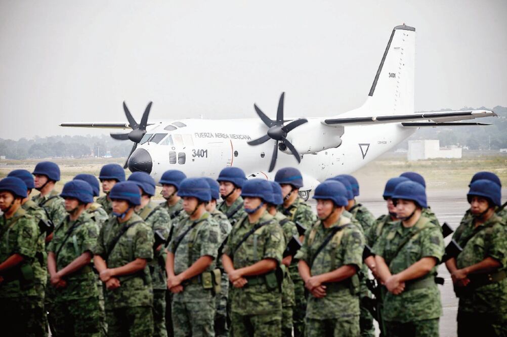 Dos de las aeronaves adquiridas fueron recibidas en diciembre de 2014 y 11 se entregaron entre enero y agosto de 2015 (ARCHIVO EL UNIVERSAL)