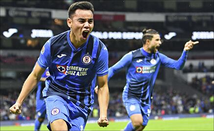 Cruz Azul debuta en el Clausura 2022 con triunfo sobre Xolos en el Azteca