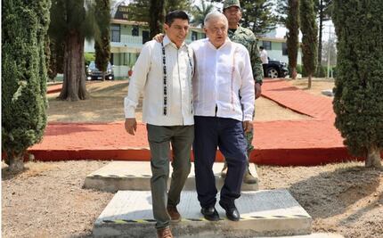 AMLO realiza gira de supervisión de obras de infraestructura en Oaxaca