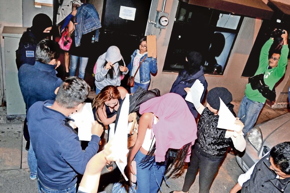 Una víctima escapó y denunció los hechos en octubre de 2016, con estos datos se inició una indagatoria que culminó en la detención de los tres sujetos. (ARCHIVO EL UNIVERSAL)