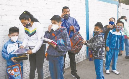Piden expertos corresponsabilidad del gobierno en regreso a aulas