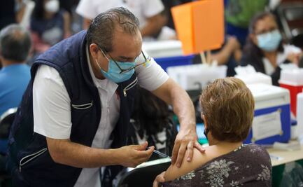 Próxima semana inicia vacunación de maestros en CDMX y de adultos de 50 a 59 años en 4 alcaldías