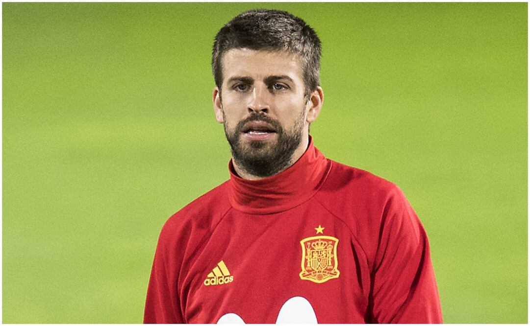 Ap. Gerard Piqué entrenando con la Selección de España
