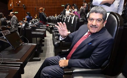 Diputado Manuel Espino sufre derrame cerebral, informa Monreal; se encuentra en terapia intensiva, explica