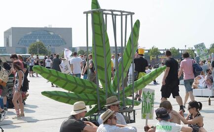 Marchan en Berlín para exigir la legalización de la mariguana