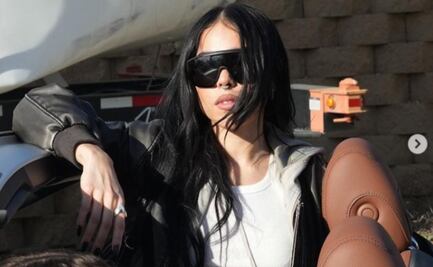 Danna Paola vuelve a poner en tendencia el fleco a media frente