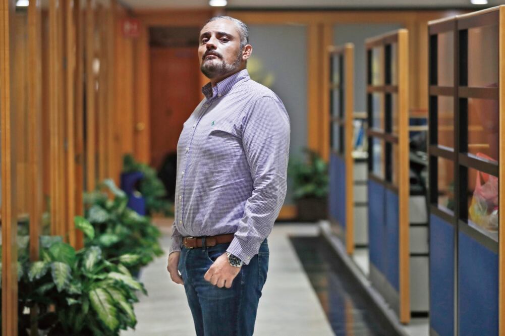 Amir Ibrahim Mohamed Alfie es uno de los 600 periodistas y defensores de derechos humanos que están dentro del mecanismo de protección y que han dejado sus hogares ante amenazas del crimen organizado y políticas. FOTO: CRISTOPHER ROGEL BLANQUET