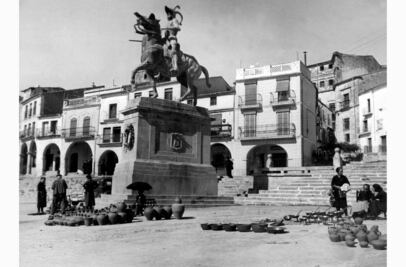 ¿Por qué no hay avenidas llamadas Hernán Cortés?