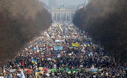 Cientos de miles salen a las calles en Europa para protestar contra la invasión rusa en Ucrania