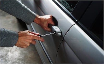 Baja 21.5% el robo de autos asegurados al cierre de abril: AMIS