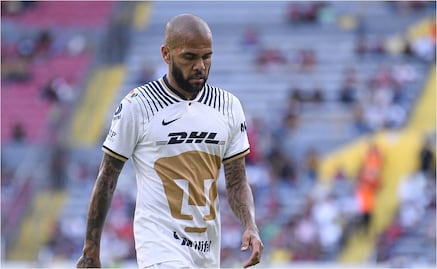 Pumas le manda mensaje a Dani Alves y exige indemnización millonaria