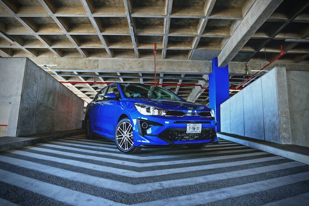 KIA Rio Sedán S Pack 2021: practicidad y estilo en un mismo paquete
