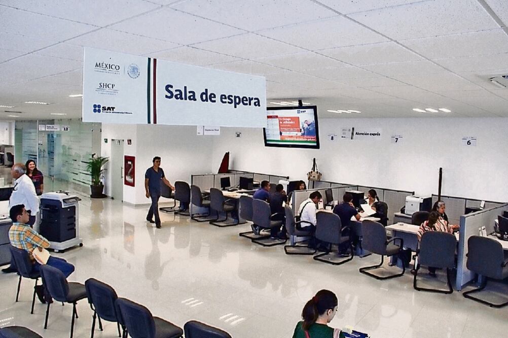 En el SAT hay 20 regímenes fiscales tanto para personas morales y físicas; cada uno tiene subcategorías, dependiendo de la actividad o labor que se realice (ARCHIVO EL UNIVERSAL)