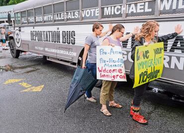 Trump: llegan a EU animales, no personas