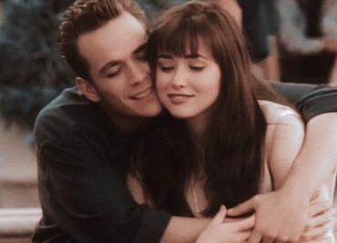 Dylan y Brenda, la historia de amor de los personajes de Shannen Doherty y Luke Perry en "Beverly Hills 90210"