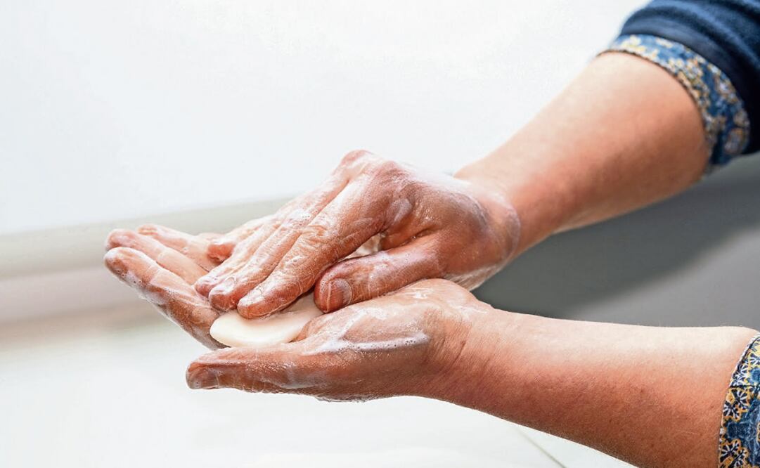 How can people protect themselves and prevent the spread of the virus if they don’t have access to water? - Photo: Yann Avril/EL UNIVERSAL