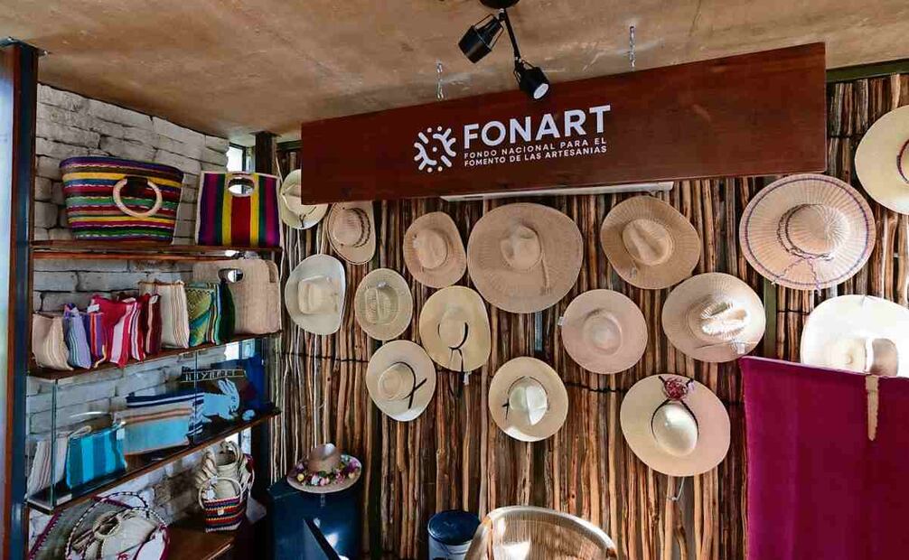 La venta de artesanías, libros y la producción de cine, por ejemplo, son parte de la en la economía cultural. Foto: Archivo EL UNIVERSAL