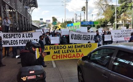 Trabajadores de publicidad bloquean Circuito Interior a la altura de Oceanía 
