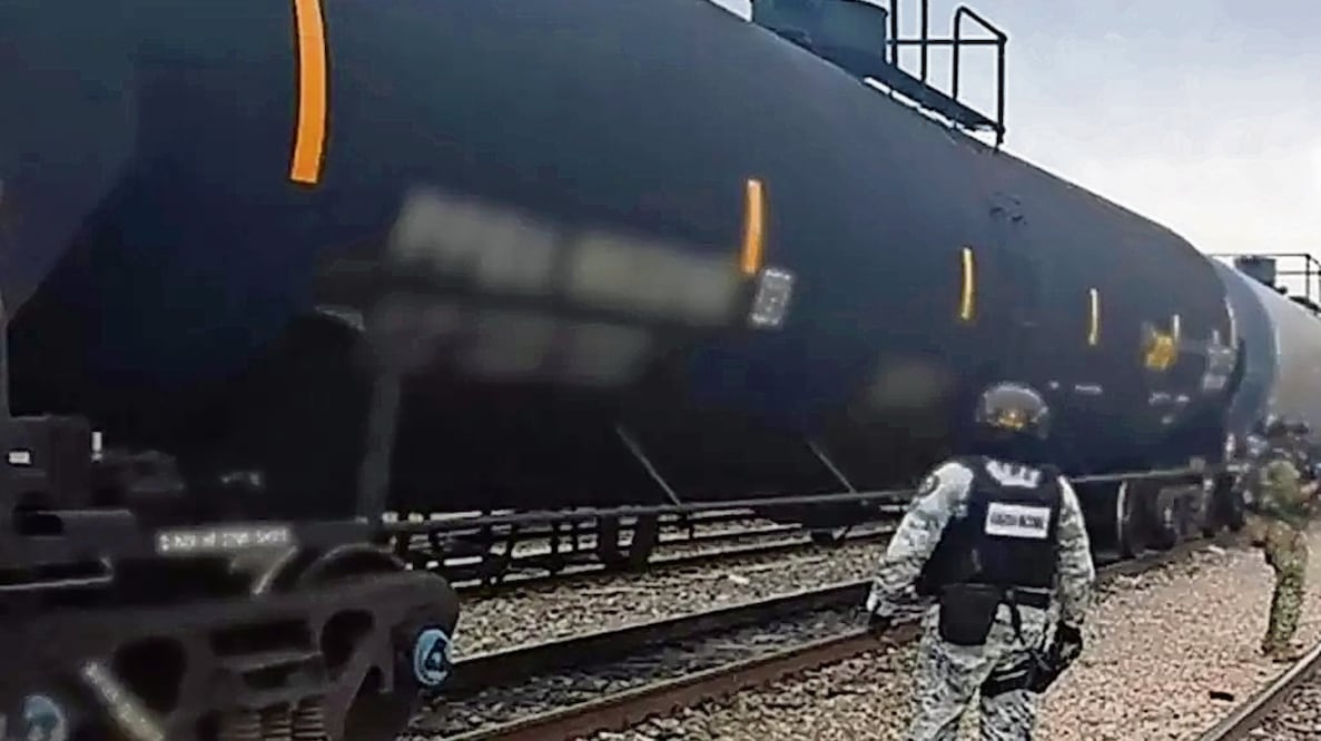 El Departamento de Justicia de EU dijo que revisará registros administrativos a agencias federales para verificar si Belar cumplió con requisitos que rigen exportación ferroviaria de combustibles. Foto: X @OHarfuch