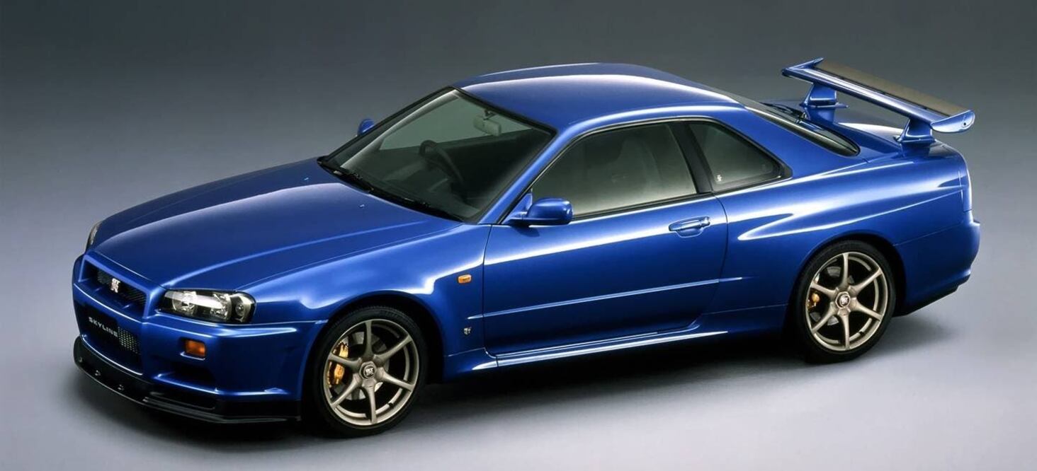 Policía asegura más de 40 autos deportivos e históricos a traficante de drogas en Estados Unidos