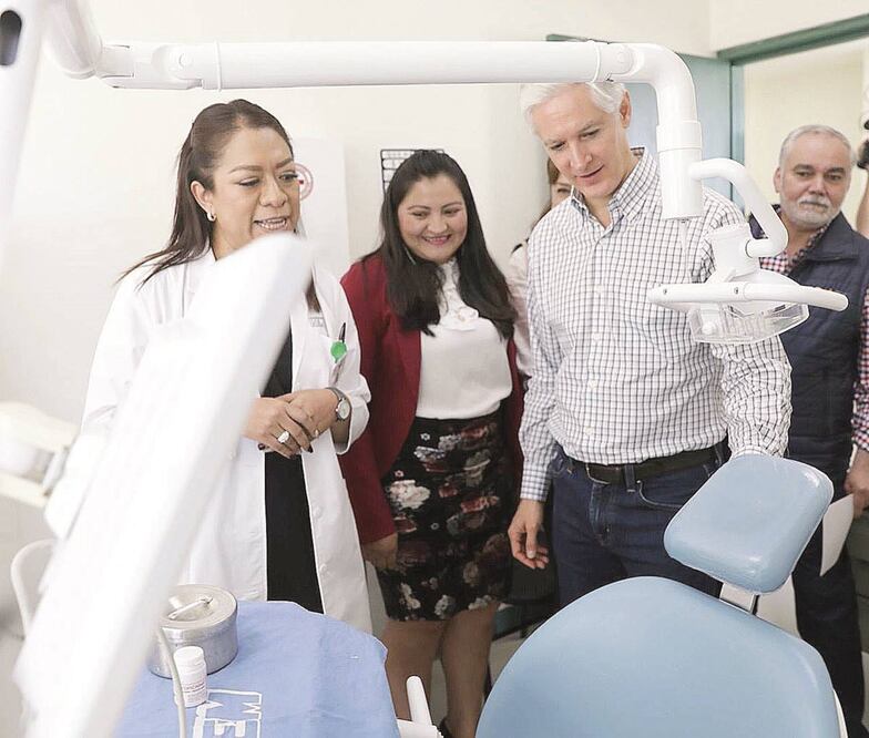 El gobernador del Estado de México, Alfredo del Mazo, en un acto en el que inauguró el Centro Especializado de Atención Primaria. Foto: ESPECIAL