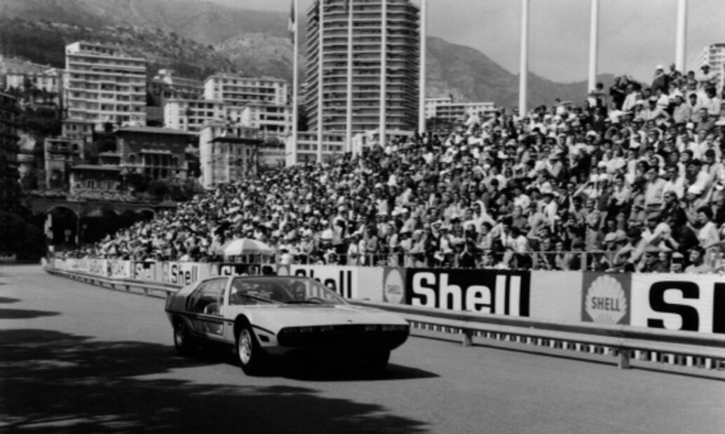 Lamborghini Marzal, conoce el auto robótico de lujo