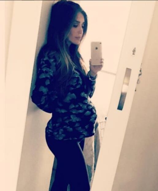 Anahí presume últimos meses de embarazo
