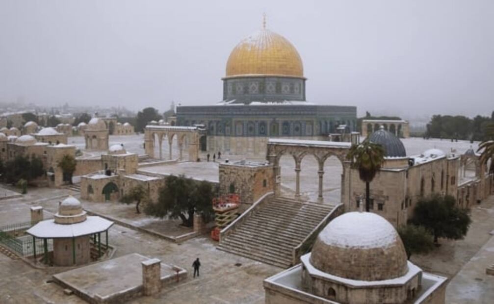 Así se ve Jerusalén tras inusual nevada que no sucedía desde 2015