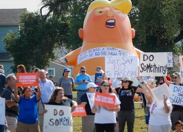 En medio de protestas, Trump realiza visita a El Paso y Dayton tras tiroteos