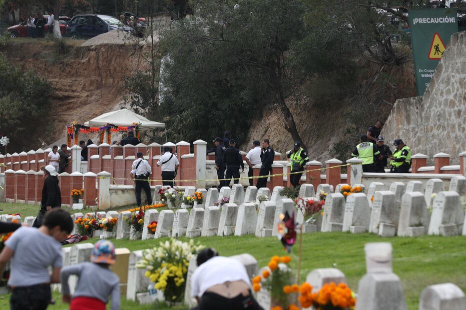 Balacera en panteón de Naucalpan. FOTO: Iván Montaño/ EL UNIVERSAL/