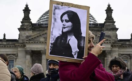 Irán instalará "cámaras inteligentes" para identificar a mujeres sin velo