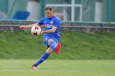 Pablo Aguilar regresa a la titularidad con Cruz Azul
