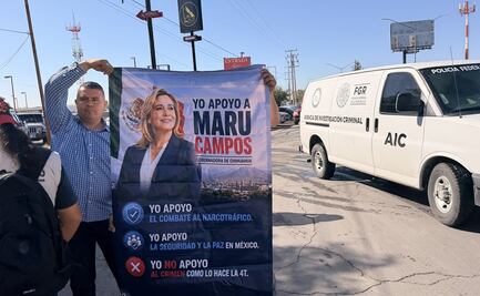 Grupo de ciudadanos llegan sede de la FGR en Ciudad Juárez para apoyar a Maru Campos; exfiscal de Chihuahua acudirá a las 10 horas 
