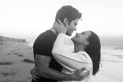 Todo sobre el espectacular anillo de compromiso de Demi Lovato