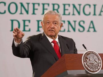 Bloqueo de la CNTE en Michoacán, provocación con intereses políticos, acusa AMLO
