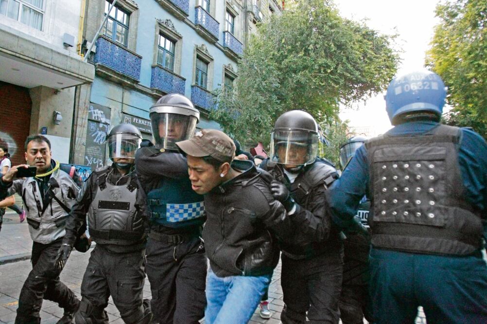 Las recomendaciones fueron por violación derechos humanos en marchas (ARCHIVO EL UNIVERSAL)