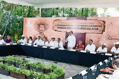 Llama Graco a la unidad y a preservar legado de Zapata