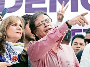Gustavo Petro, una propuesta con marca “castro-chavista”