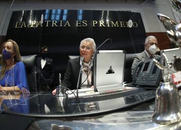 No hay fundamento legal para nueva fracción en el Senado, dice Olga Sánchez Cordero
