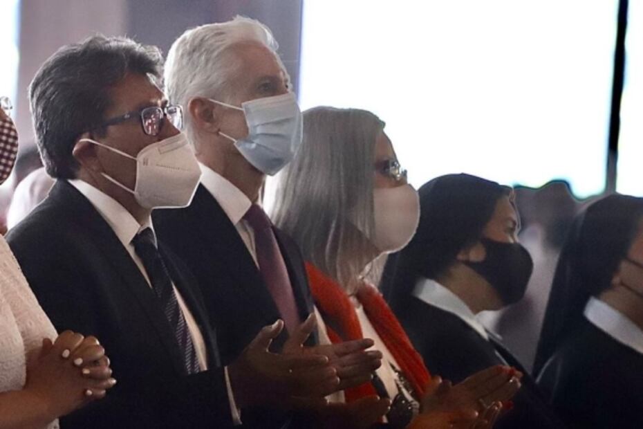 Carlos Aguiar Retes, Arzobispo Primado de México, celebra con misa 25 años como obispo 