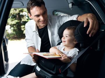 Cómo escoger una silla de seguridad de auto para niños