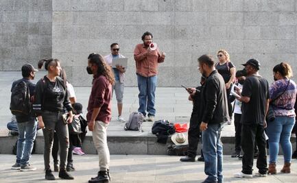 “Exigimos continuidad laboral”: Talleristas y profesores de PILARES se manifiestan